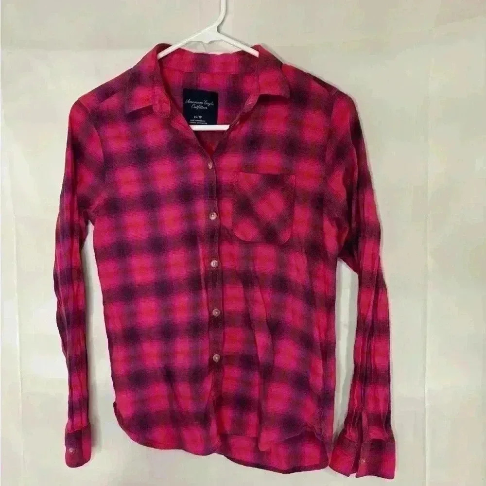 Womens size XS American eagle brand plaid button up shirt, #O509
